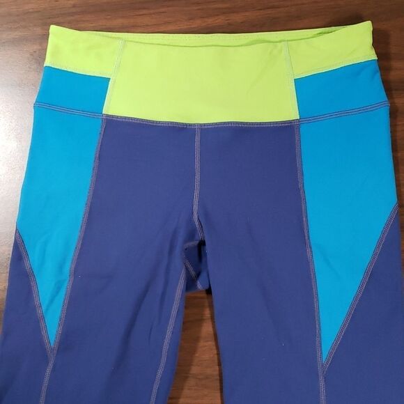 Athleta Colorblock Chaturanga Capri Blue‎ Green M - Picture 2 of 6
